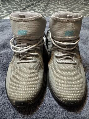 Nike Gray Shoe Size Label with Black Swoosh